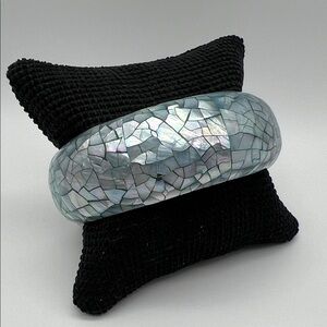 VTG Iridescent Mosaic Blue Abalone Shell Bangle Bracelet